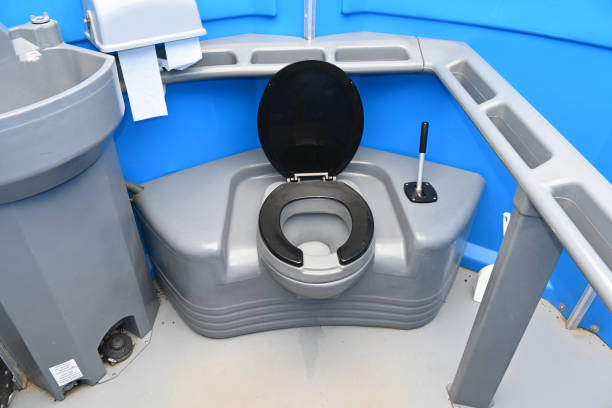 Portable Toilet Options We Offer in Dekal, IL